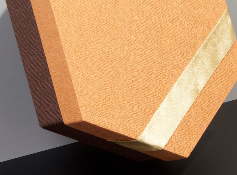 Master Custom Rigid Hexagon Boxes Small Banner Mobile